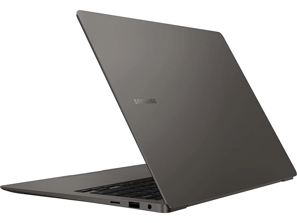 14" Intel Core i7 16GB Memory 1 TB SSD Windows 11 Pro Laptop O8645