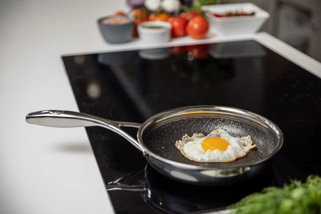 8” Hybrid Nonstick Frying Pan V180