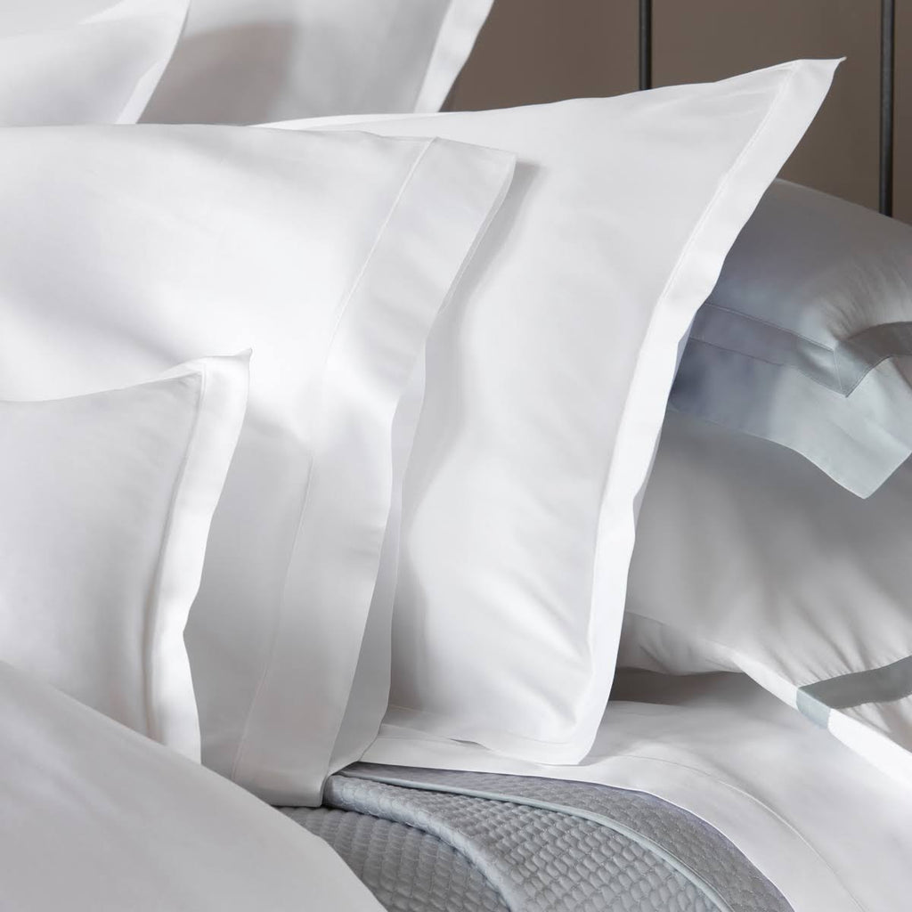 White Queen Fitted Sheet F4907