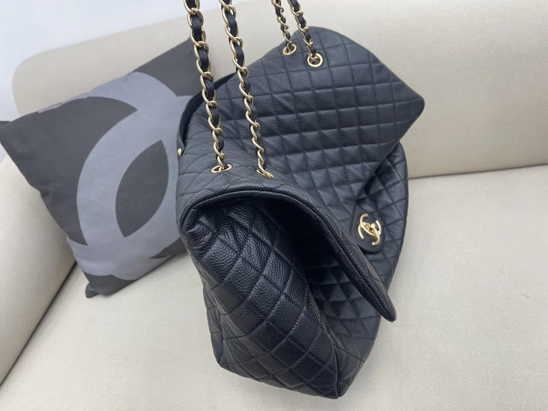 Black Luggage R62563
