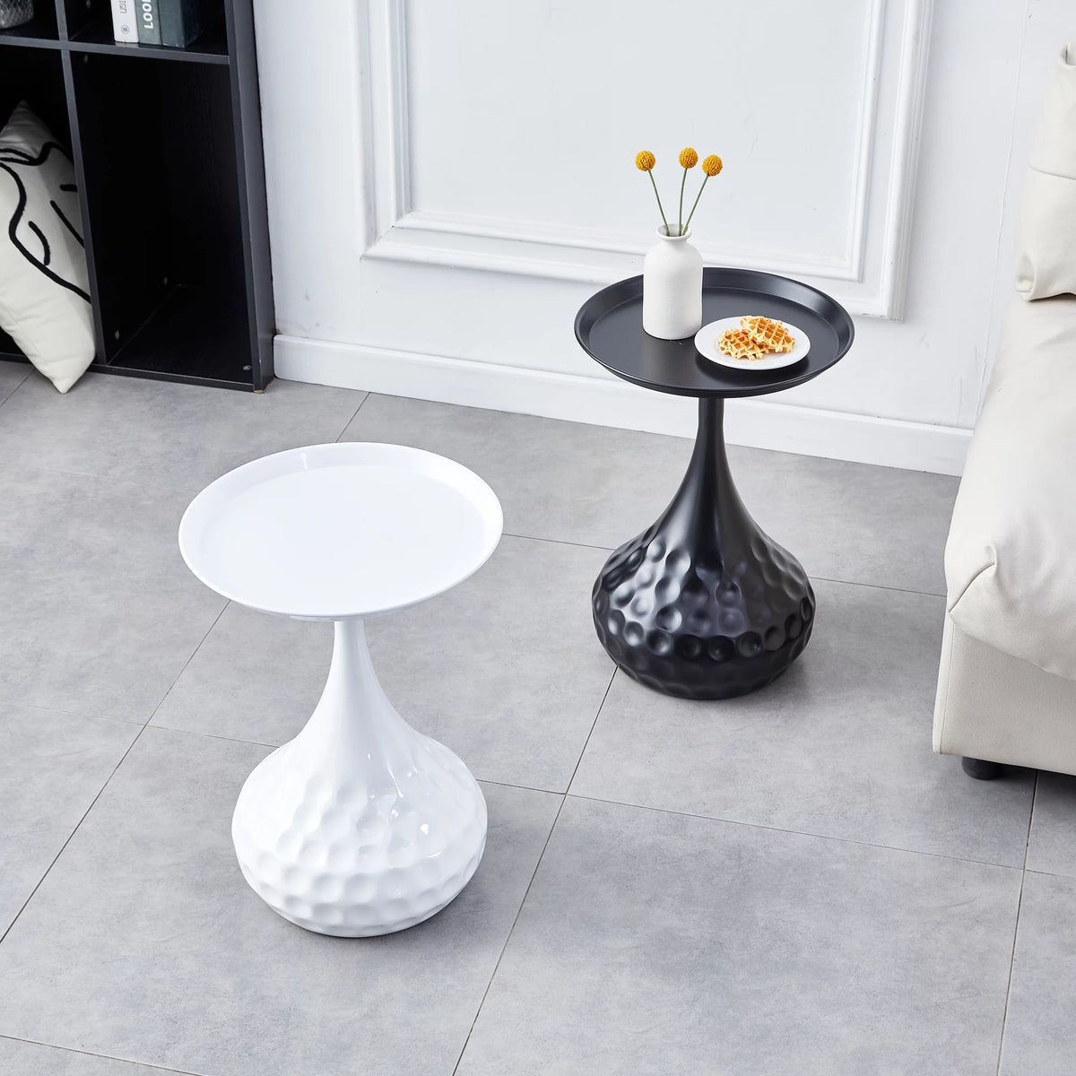 Black Metal Round Side Table O706814