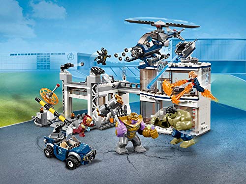 LEGO Marvel Avengers Building Set (699 Pieces) I6751