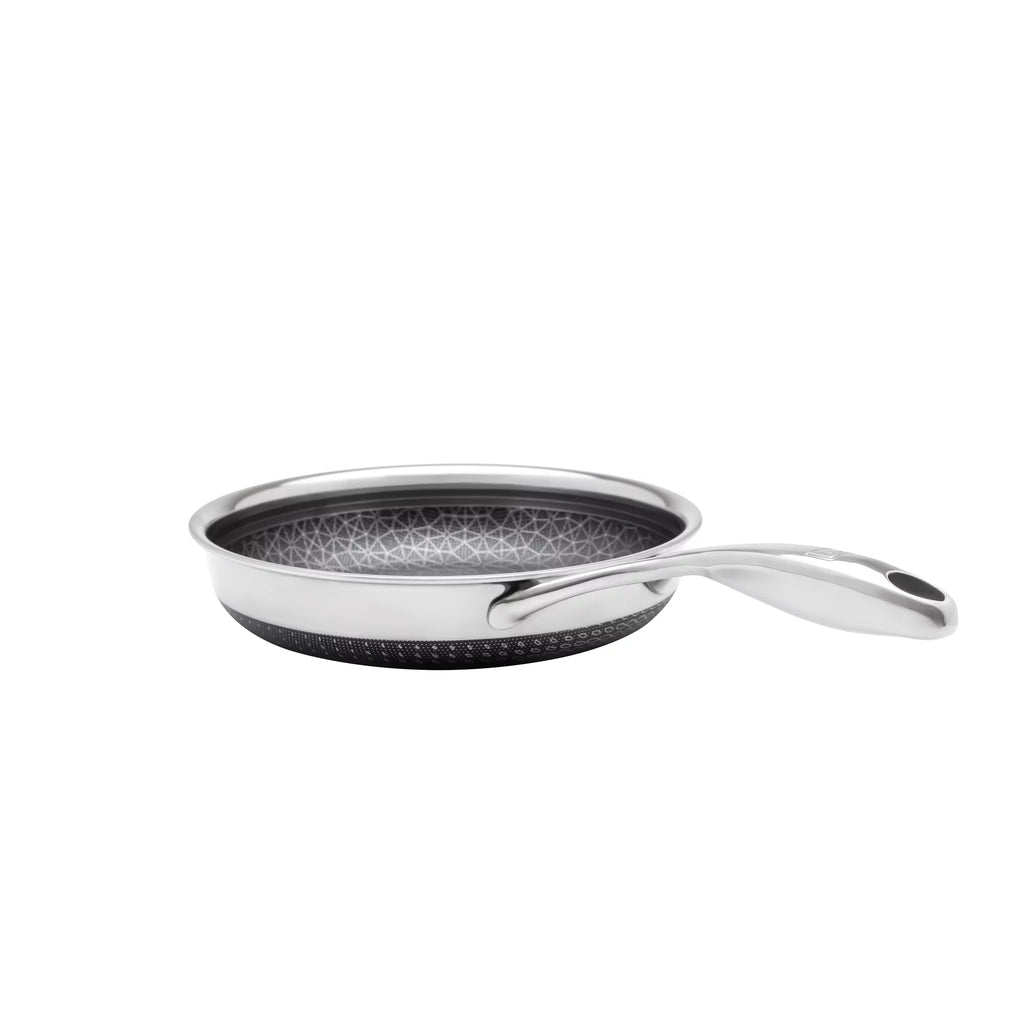 8” Hybrid Nonstick Frying Pan V180
