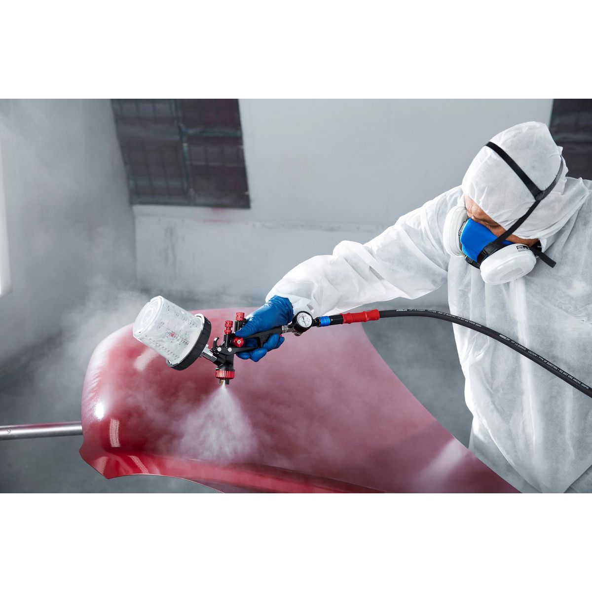 HVLP Gravity Feed Spray Gun with Side Fan Control C81580