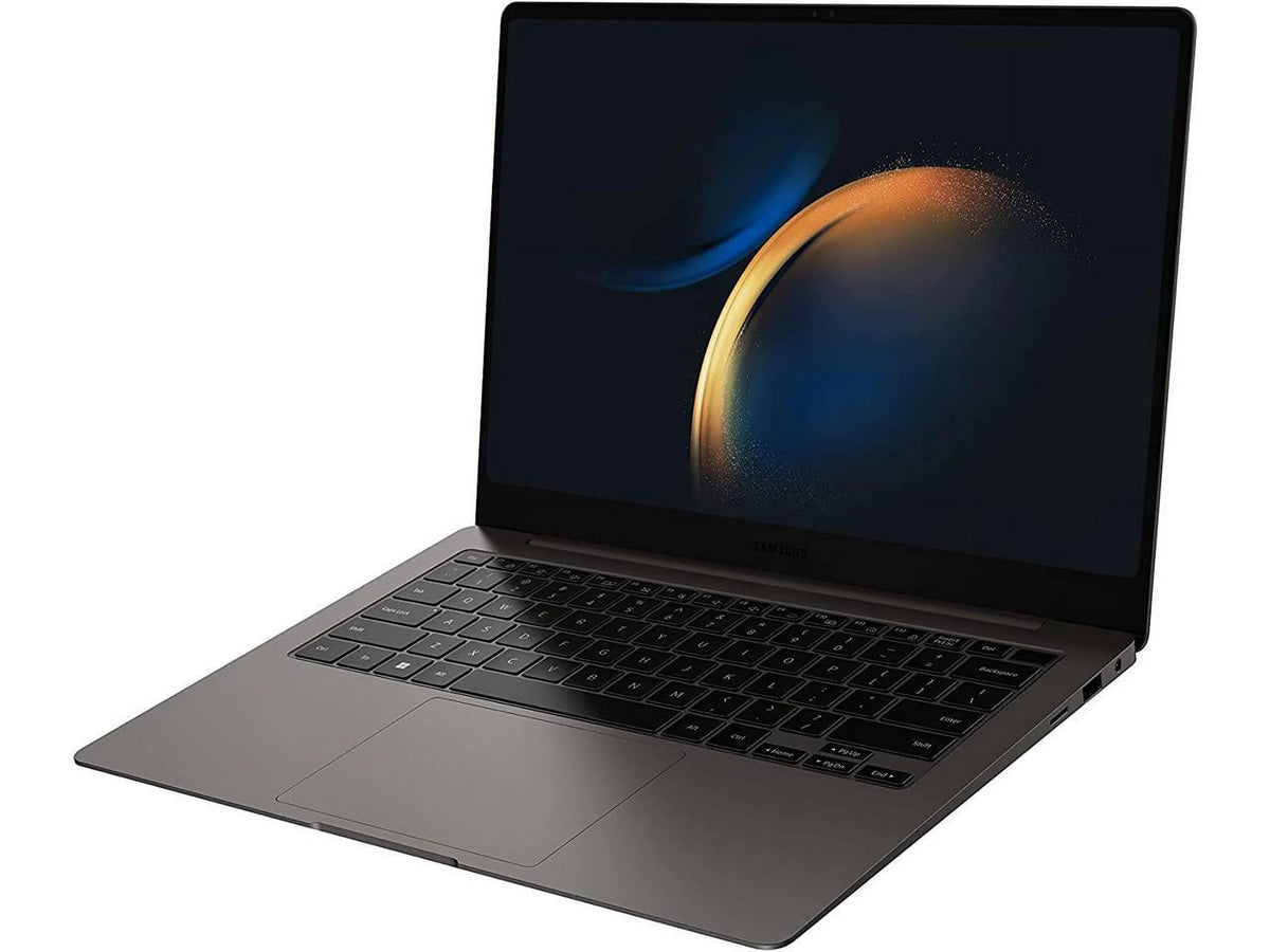 14" Intel Core i7 16GB Memory 1 TB SSD Windows 11 Pro Laptop O8645