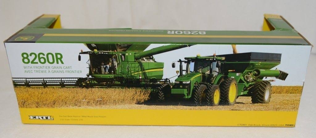 1:32 Scale Tractor with Grain Cart T32248