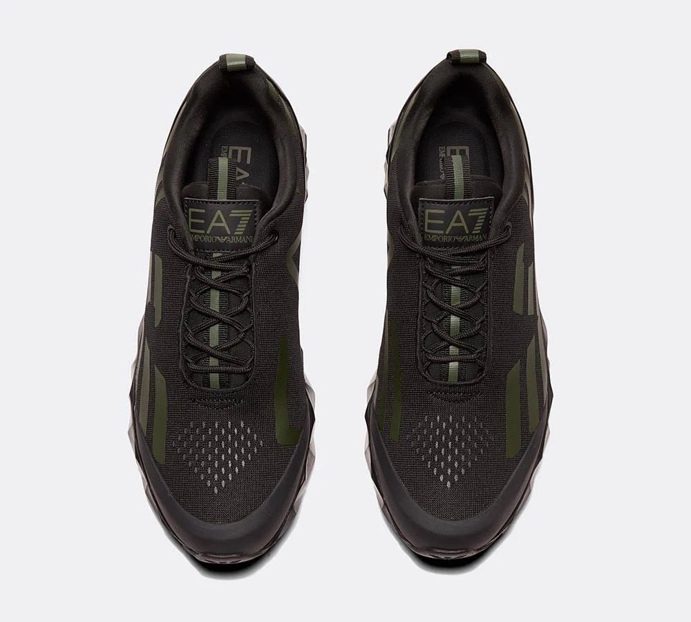 Black Trainer H9577