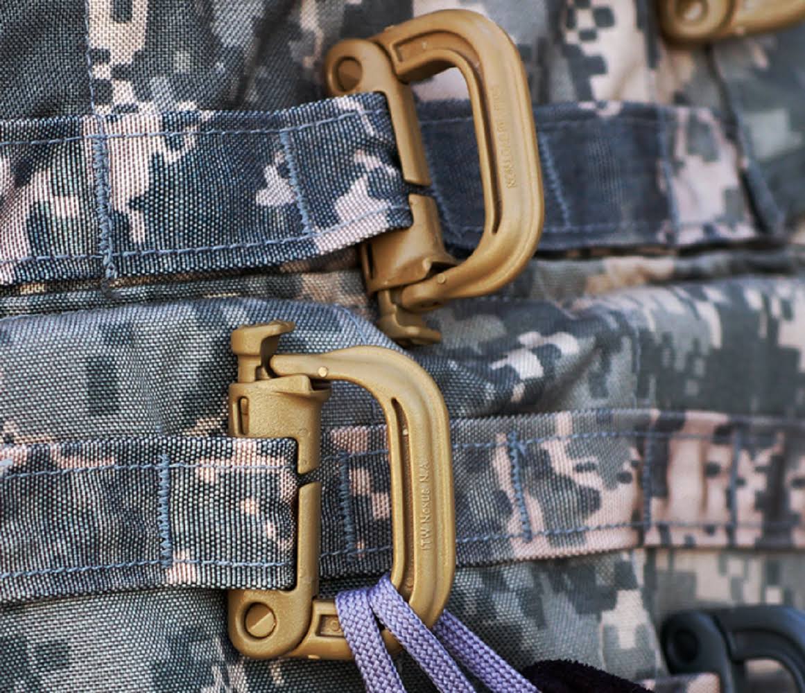 Black Molle Carabiner 100 Pack Y8239