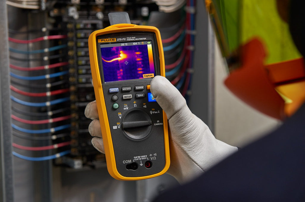 Wireless TRMS Thermal Multimeter with Built-in Thermal Imager B62244