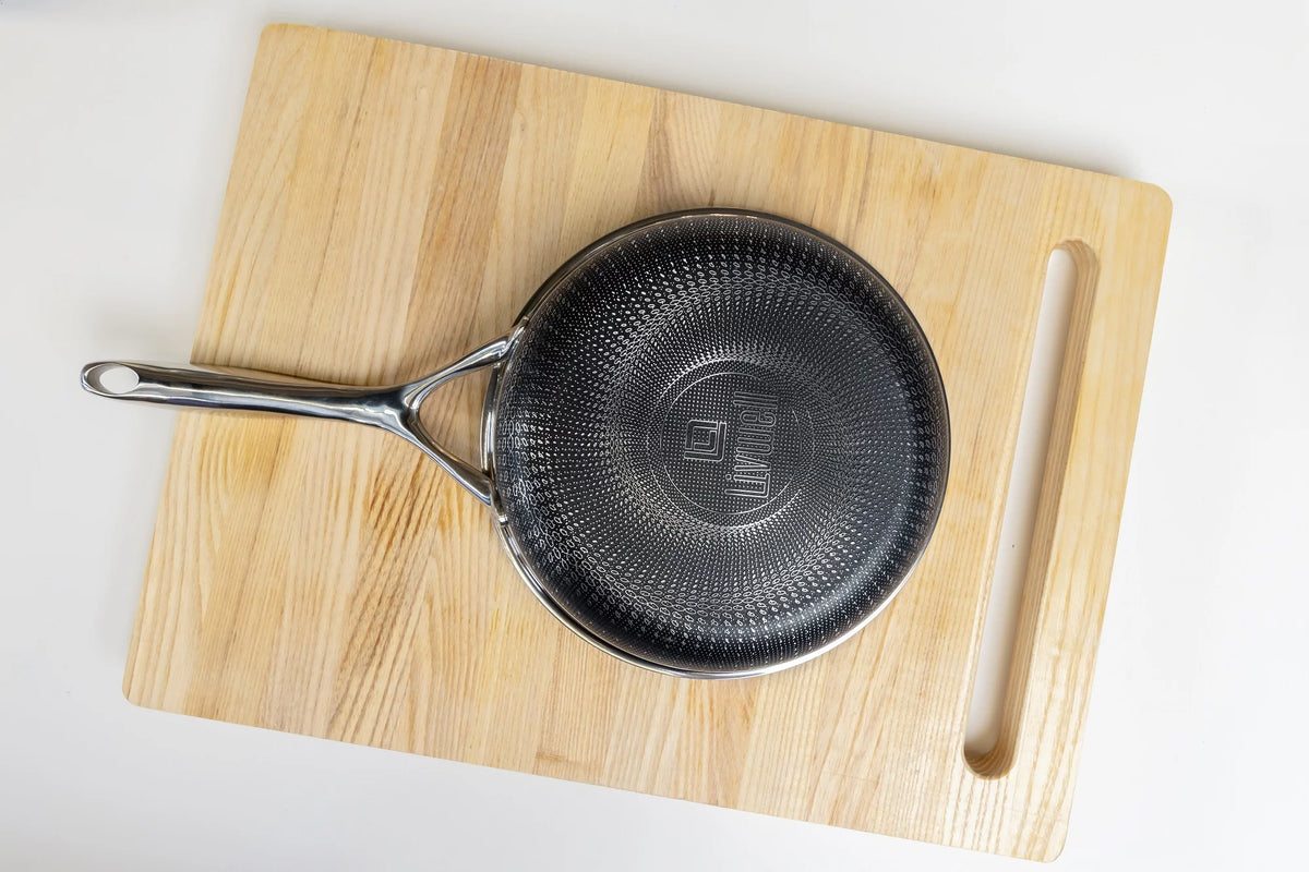 8” Hybrid Nonstick Frying Pan V180