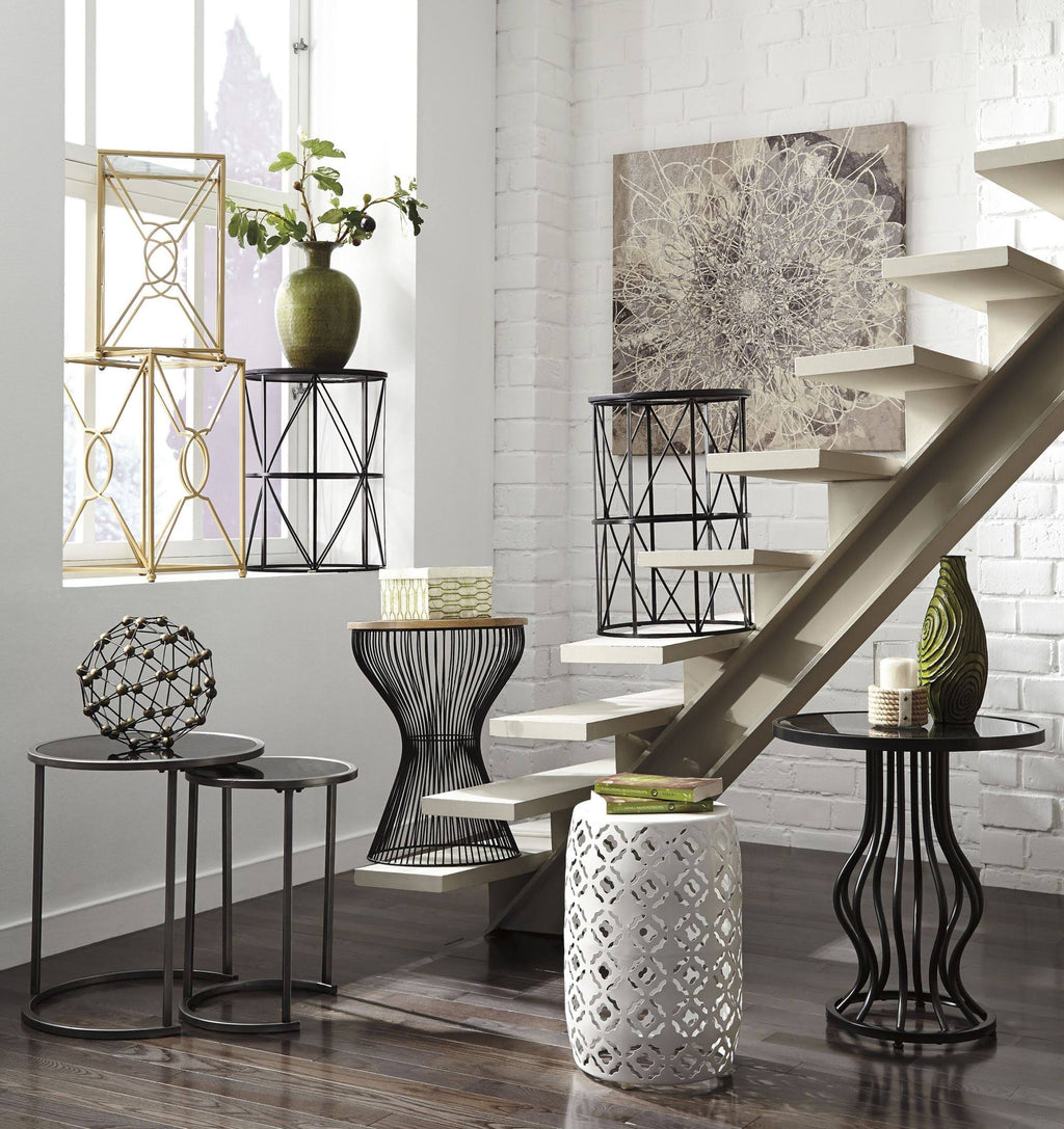 Black Round End Table Z200