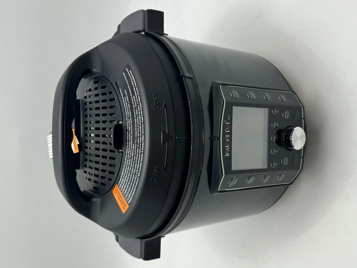 10-in-1 6 Quart Black Pressure Cooker Slow Cooker D2107