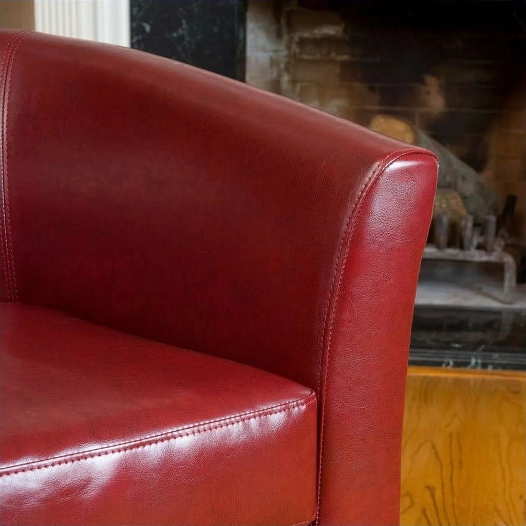 Red Leather Club Chair U8859