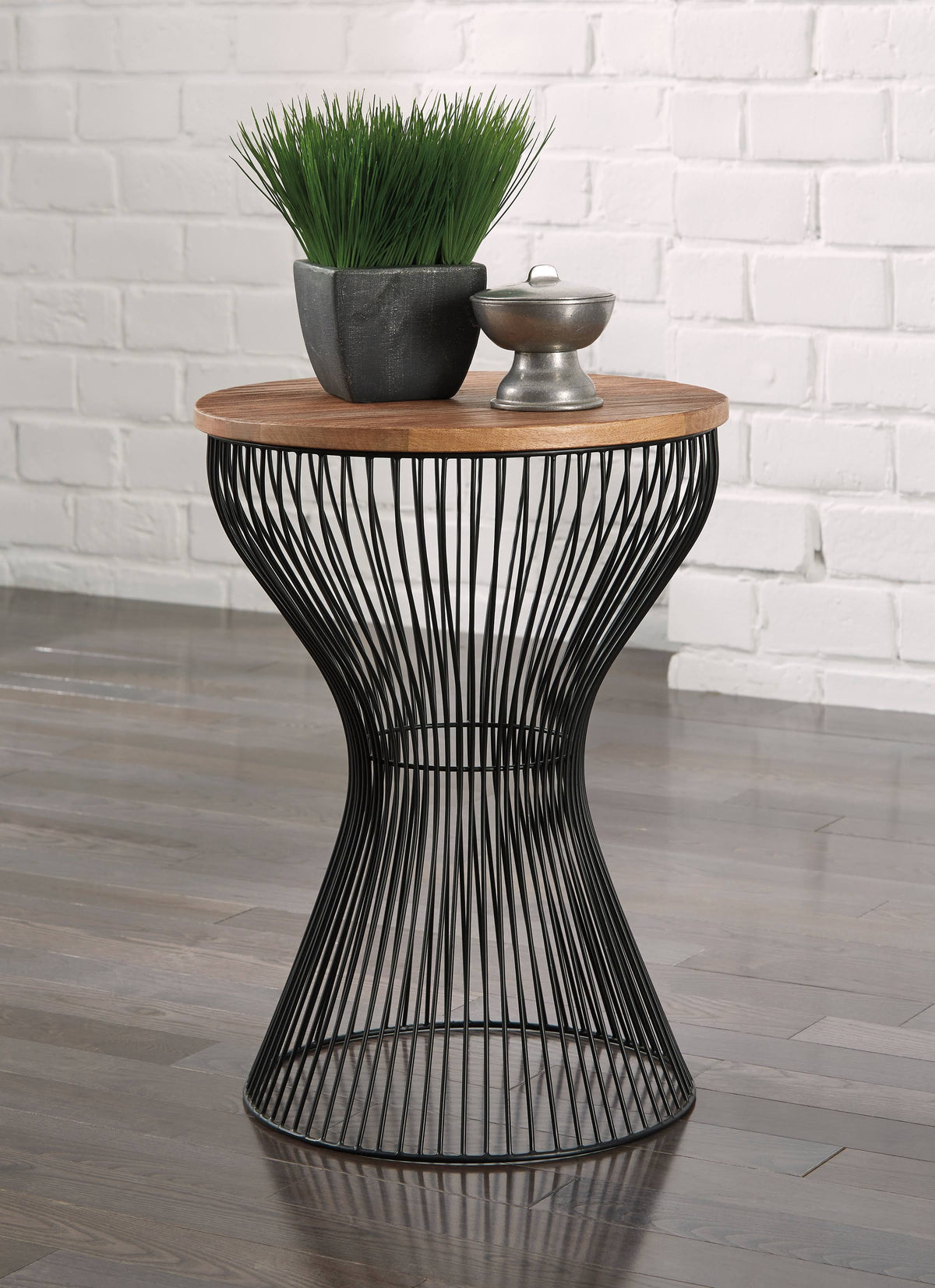 Black Round End Table Z200