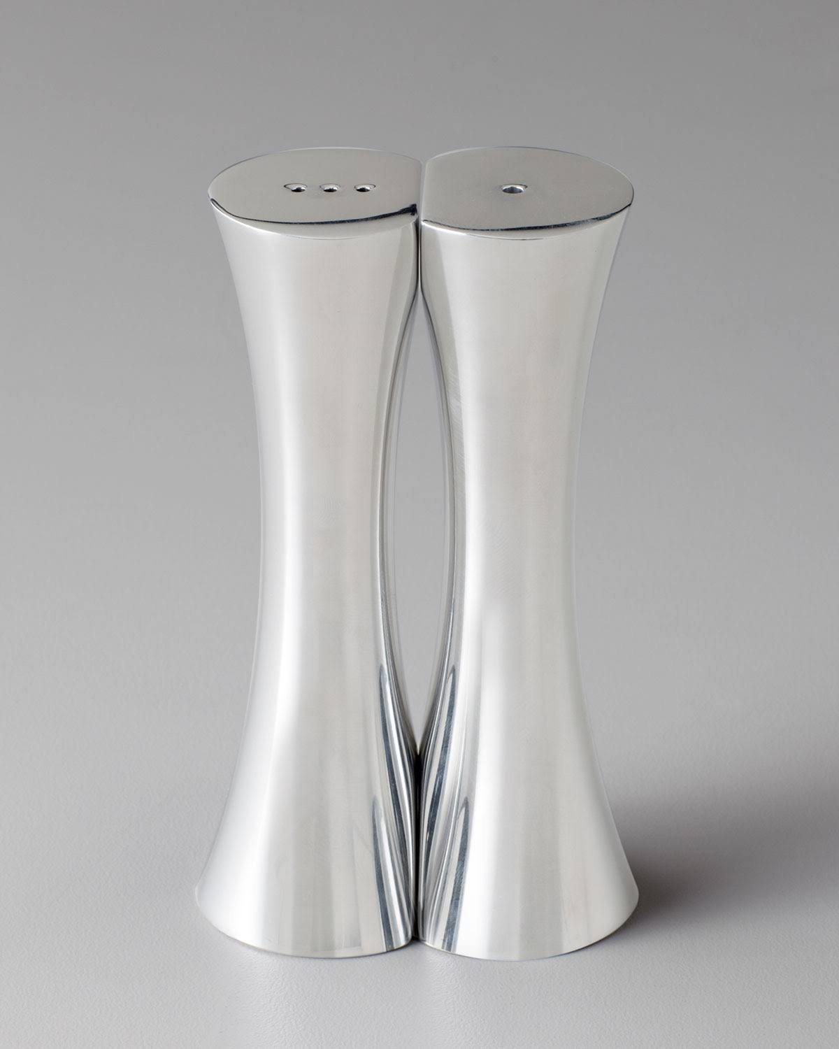 Silver Salt and Pepper Shaker Set of 2 P5234