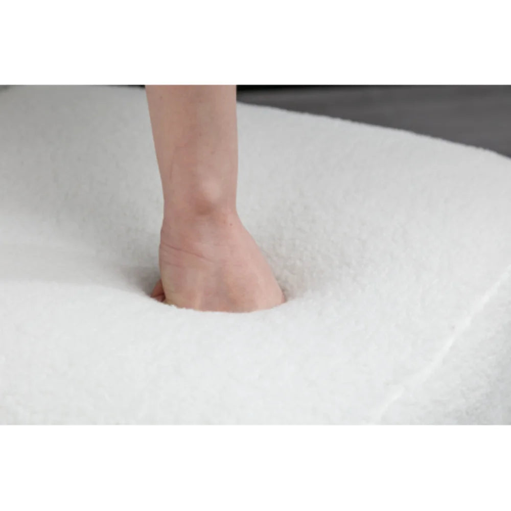 White Teddy Fabric Slipper Chair with Wooden Legs S767172