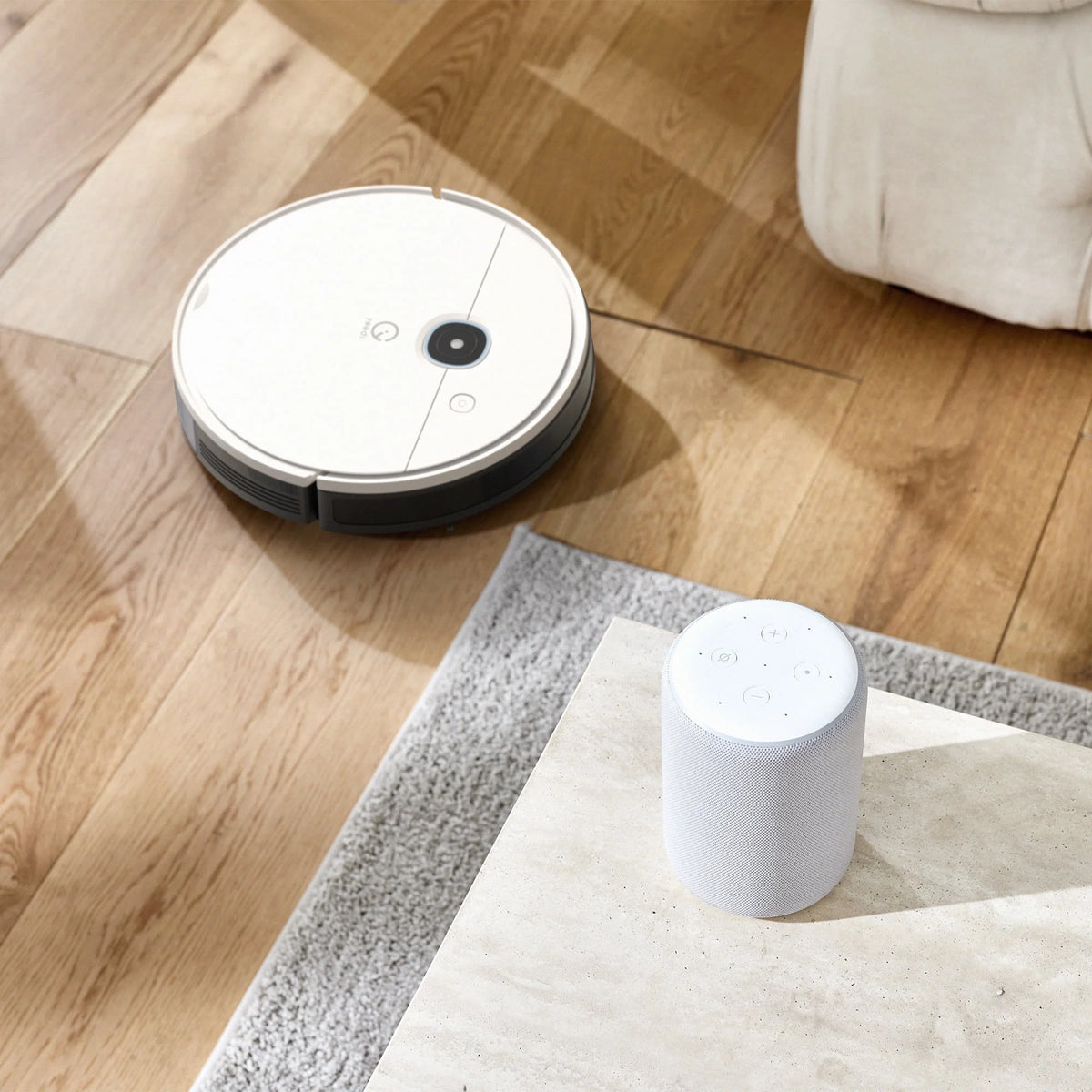 Robot Vacuum and Mop with Self Emptying Station J80457