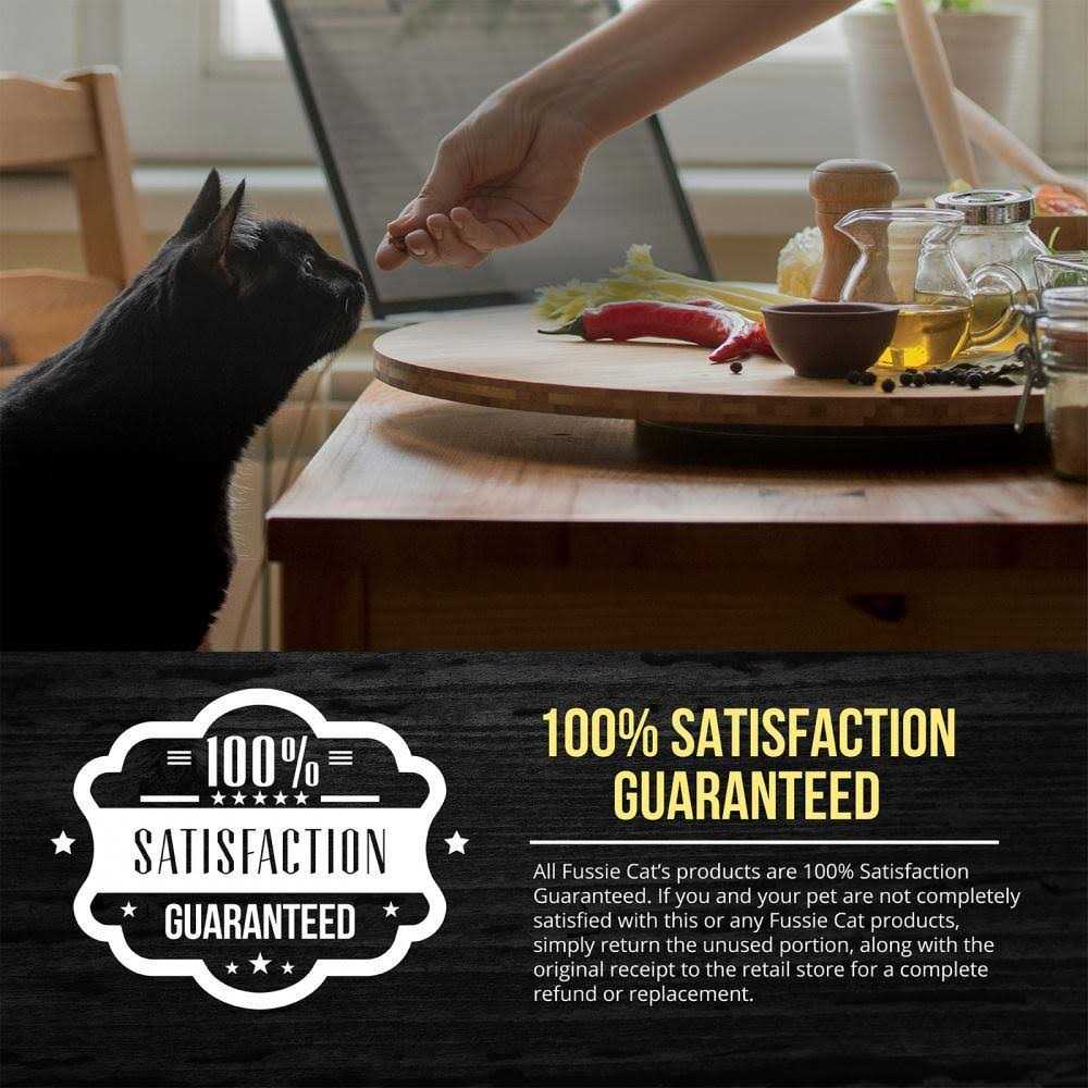 Salmon Chicken Dry Cat Food D743