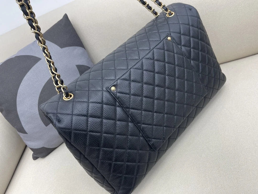 Black Luggage R62563